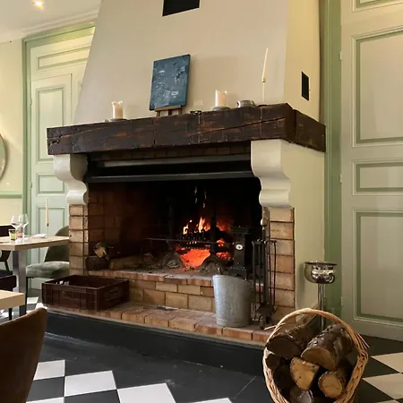 Chateau Tussen Mont Ventoux En Luberon Montbrun-les-Bains