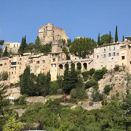 Chateau Tussen Mont Ventoux En Luberon *